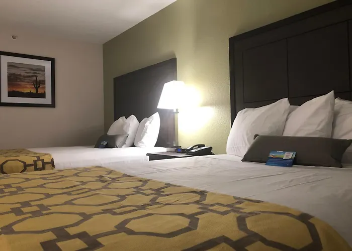 Baymont By Wyndham I-10 Near 51st Ave