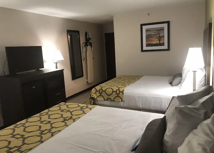 Baymont By Wyndham I-10 Near 51st Ave